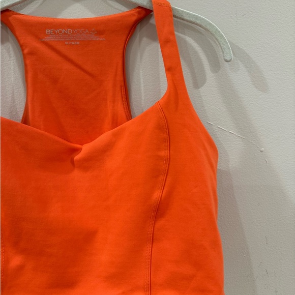Beyond Yoga powerbeyond intensity racerback cropped tank size XL - Picture 6 of 13